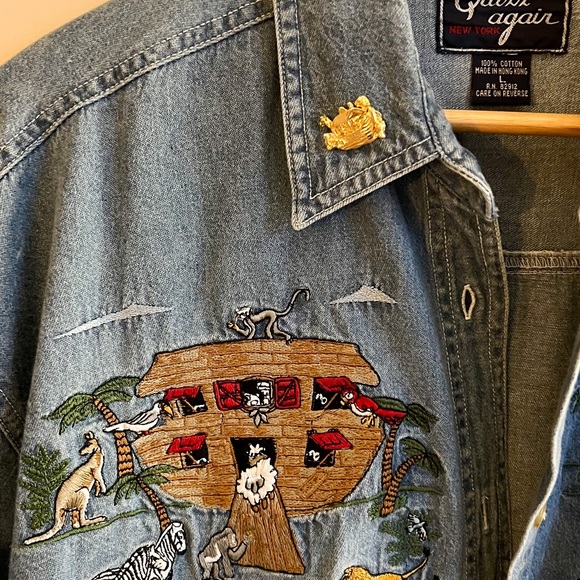 Let’s Quinn Again Vintage Noah’s Ark Button Up - Picture 2 of 4